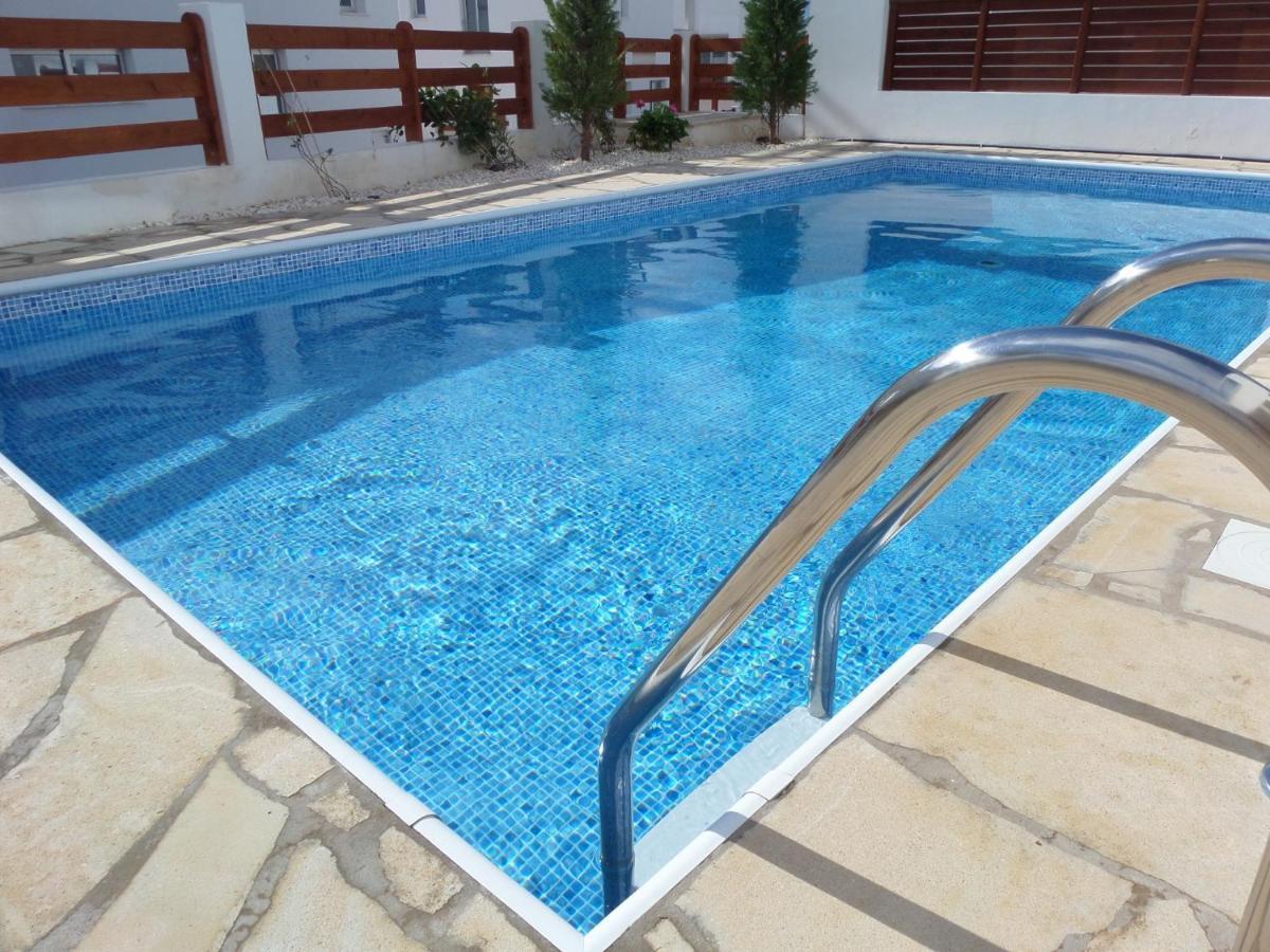 Modern Villa, 4 Bedrooms, Private Pool, Close To Coral Bay Strip Peyia Exterior foto