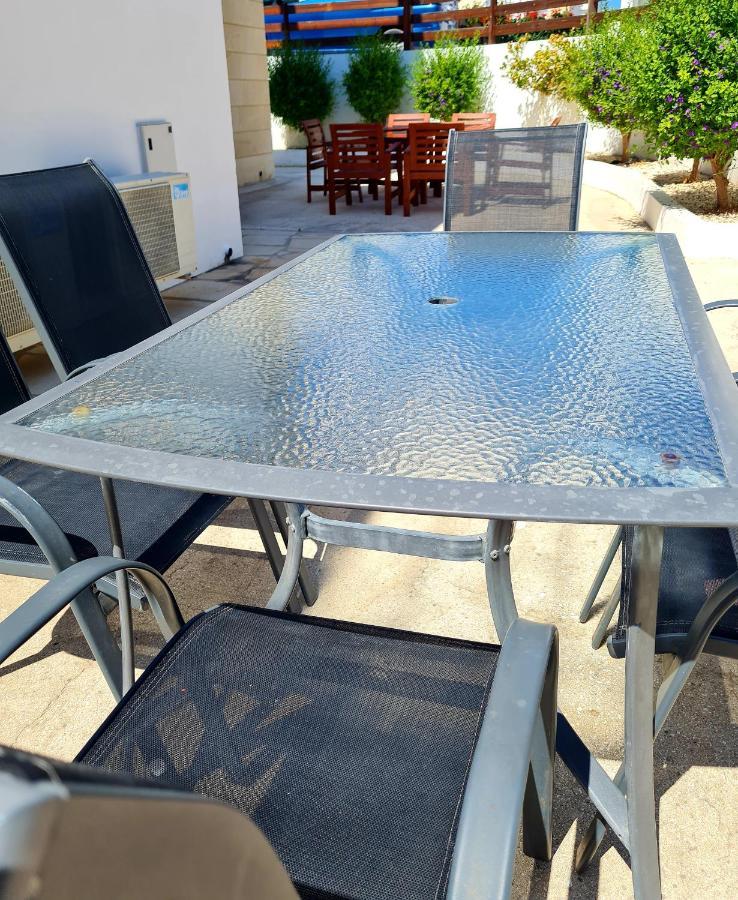 Modern Villa, 4 Bedrooms, Private Pool, Close To Coral Bay Strip Peyia Exterior foto