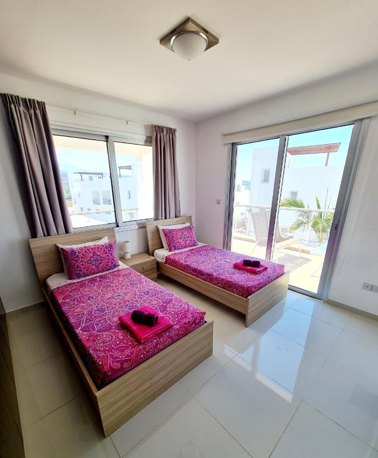 Modern Villa, 4 Bedrooms, Private Pool, Close To Coral Bay Strip Peyia Exterior foto
